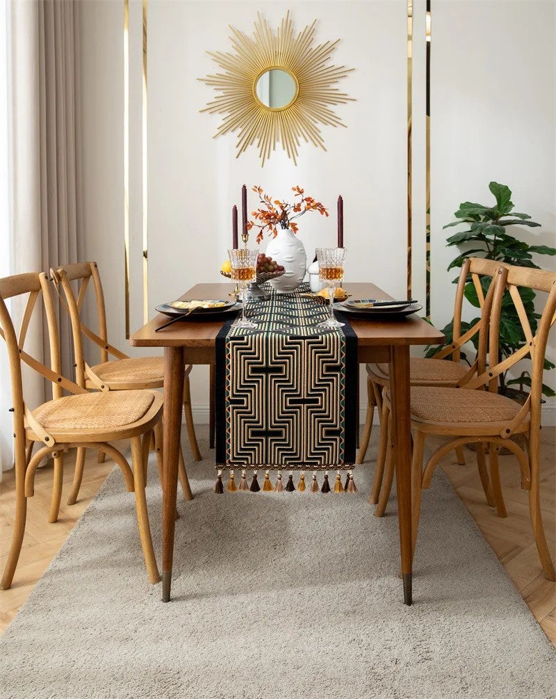 Bluejw Retro Geometric Lines High Quality Jacquard Table Runner Black Luxury Table Runner With Tassel - Image 5